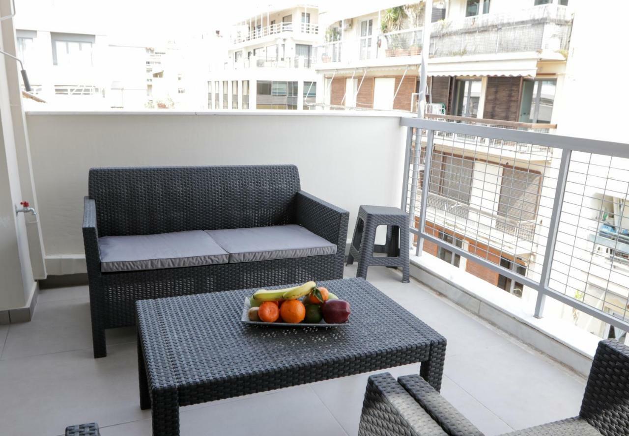 V36 Suites Athena Bagian luar foto