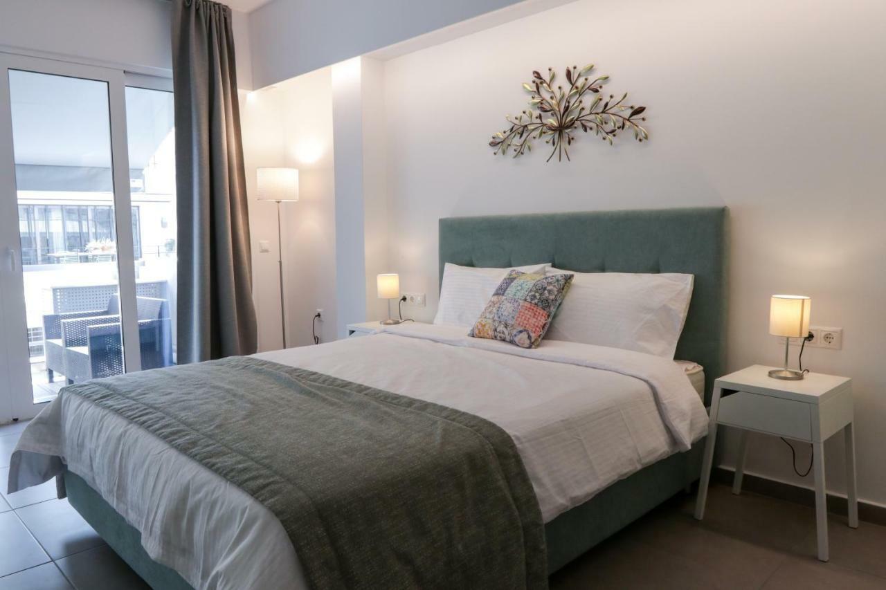 V36 Suites Athena Bagian luar foto
